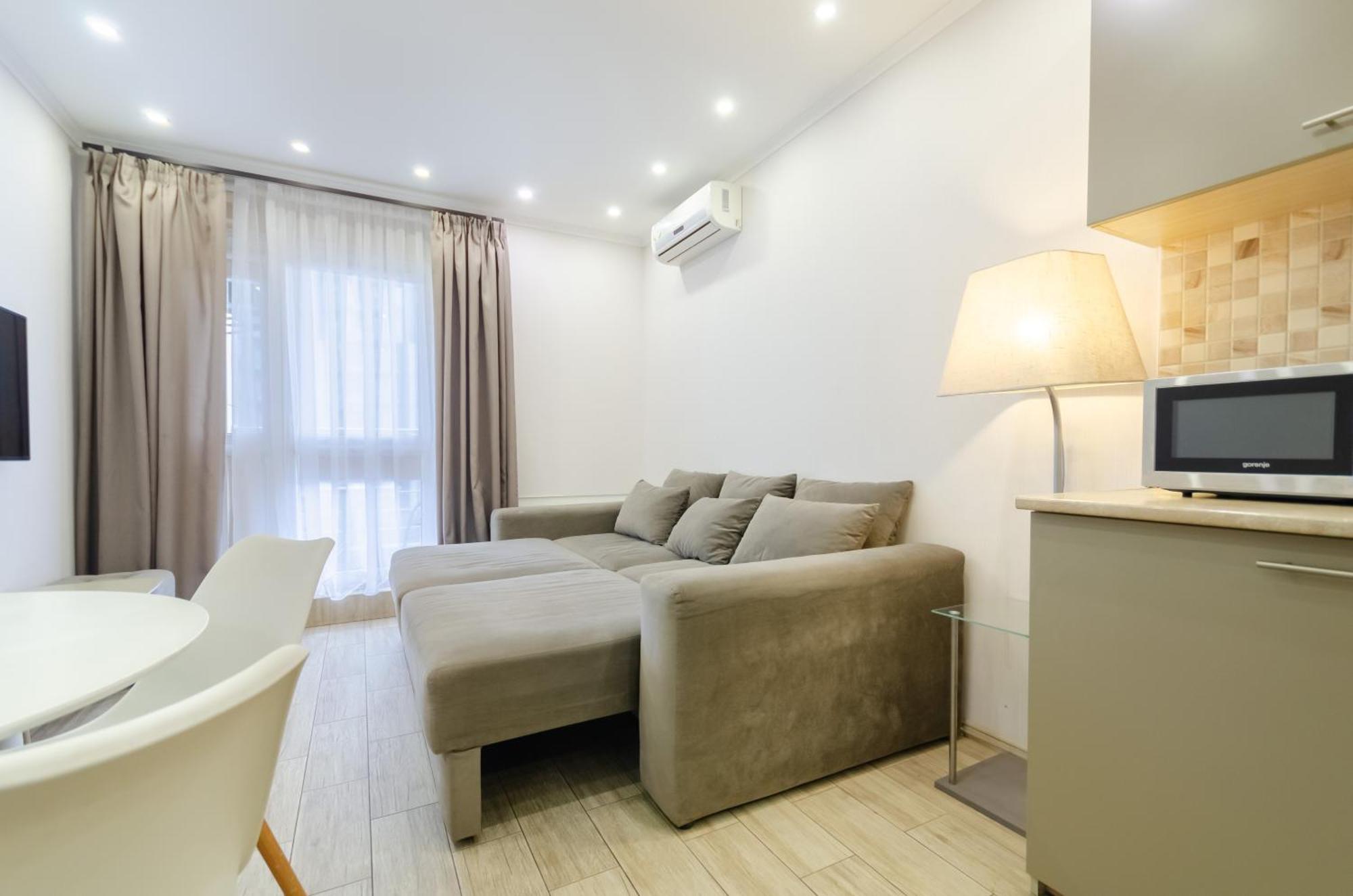 Petrovdom Apartments 3-143 In Rc Central Park, 7 John Mccain Street Kijev Kültér fotó