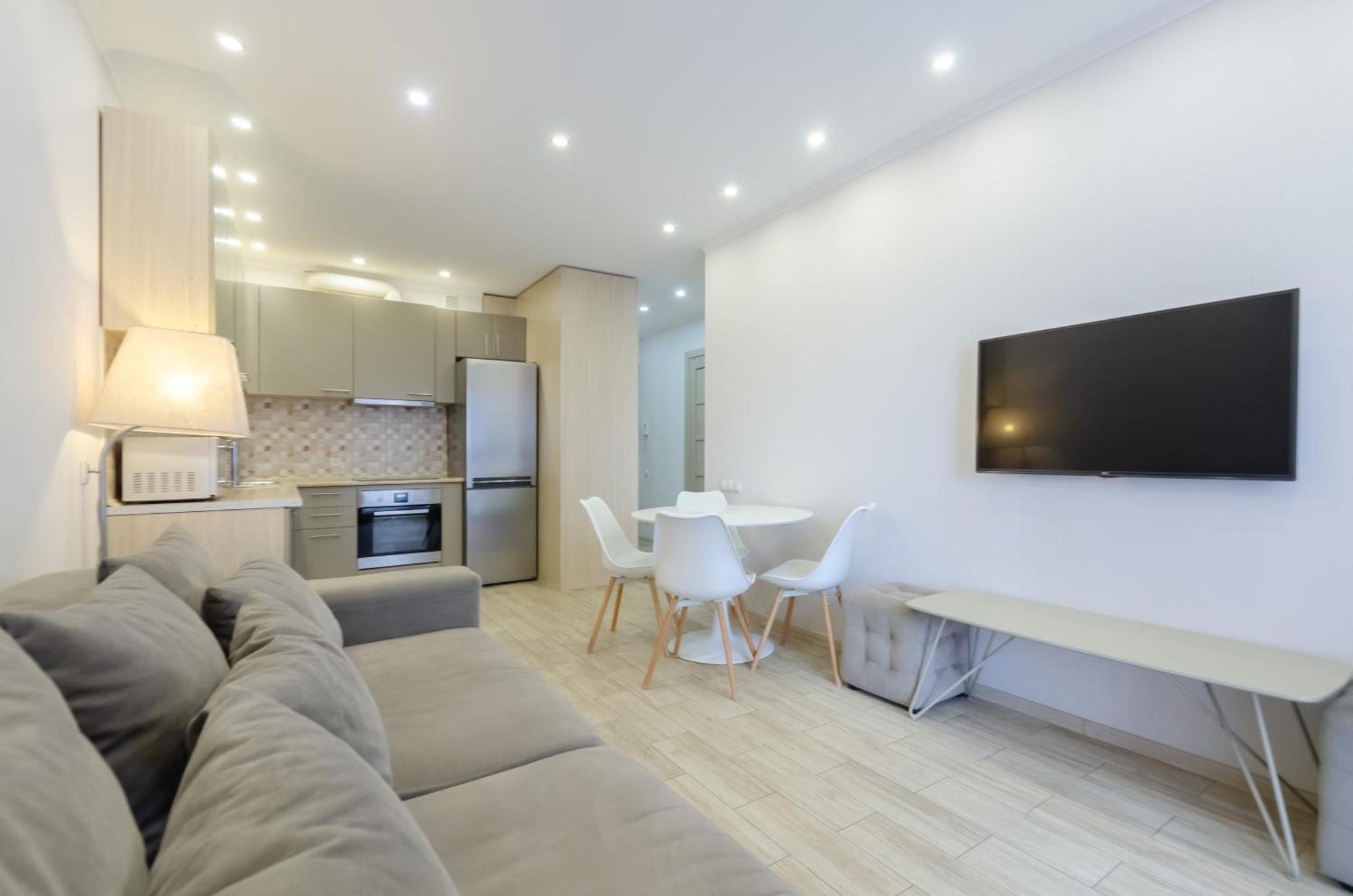 Petrovdom Apartments 3-143 In Rc Central Park, 7 John Mccain Street Kijev Kültér fotó