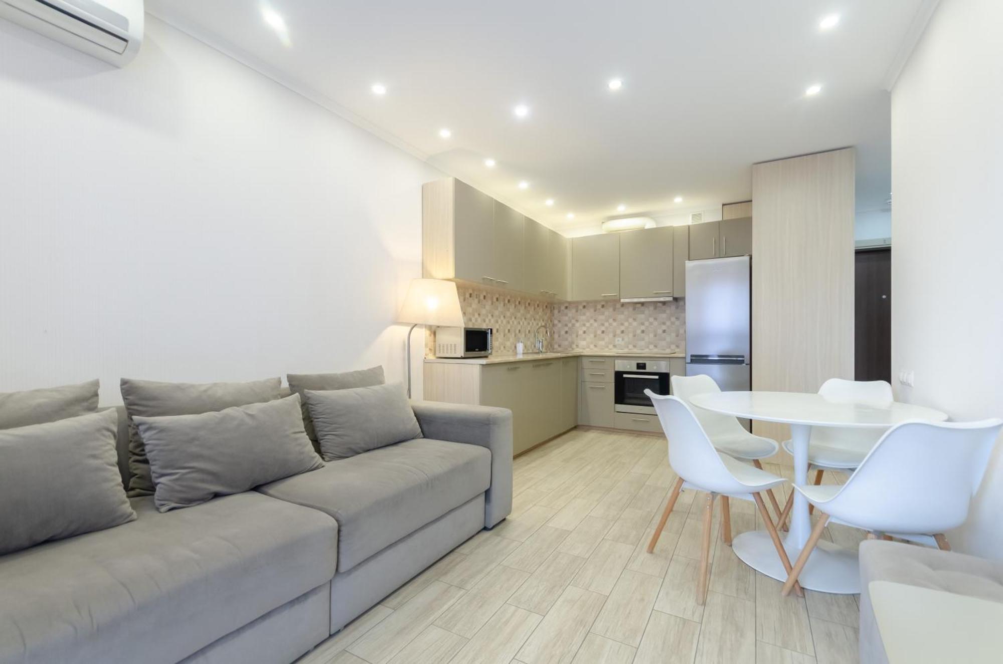 Petrovdom Apartments 3-143 In Rc Central Park, 7 John Mccain Street Kijev Kültér fotó